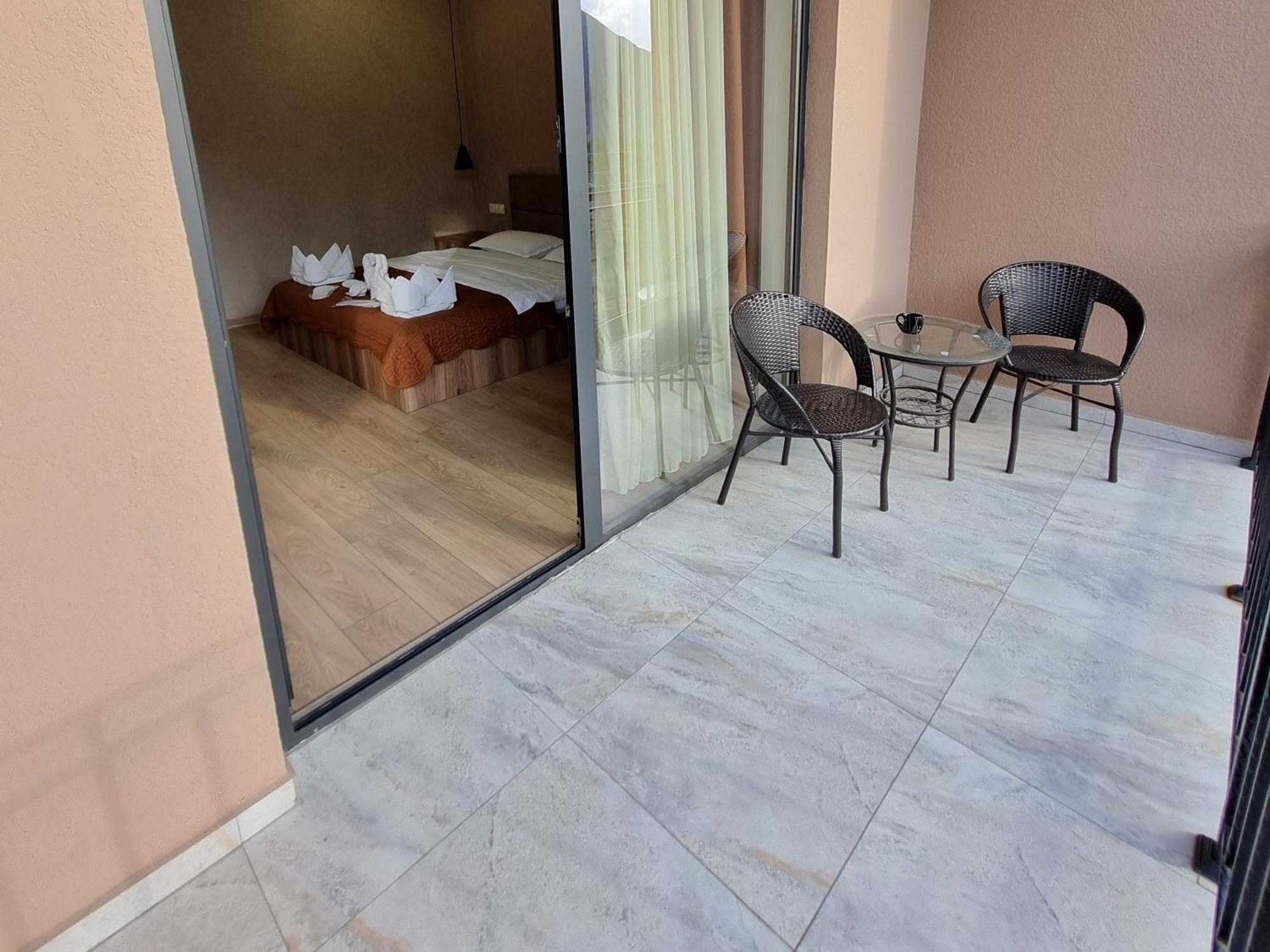 Hotel Sweet Night Kazbegi Εξωτερικό φωτογραφία