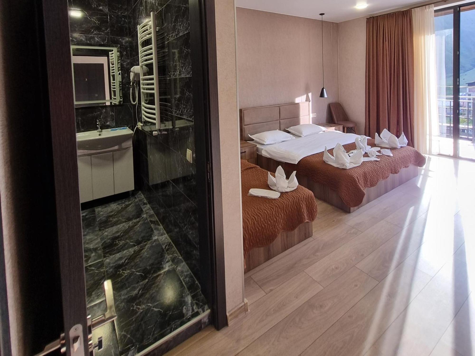 Hotel Sweet Night Kazbegi Δωμάτιο φωτογραφία